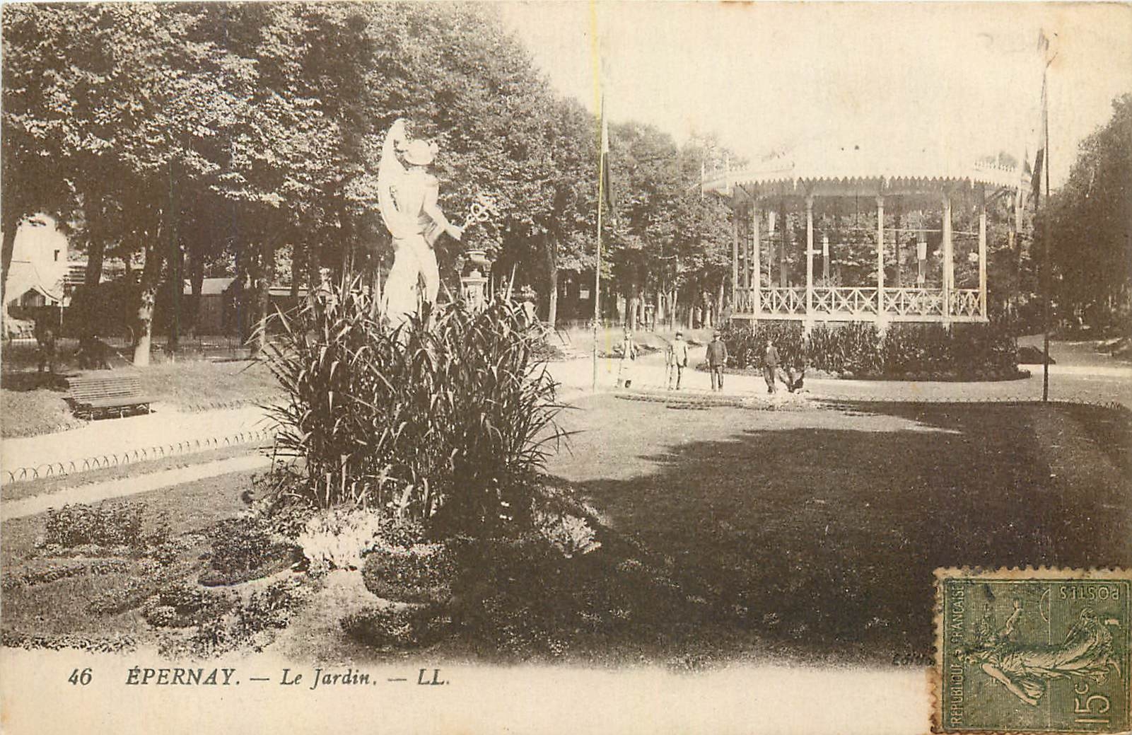 CPA Epernay Le Jardin 