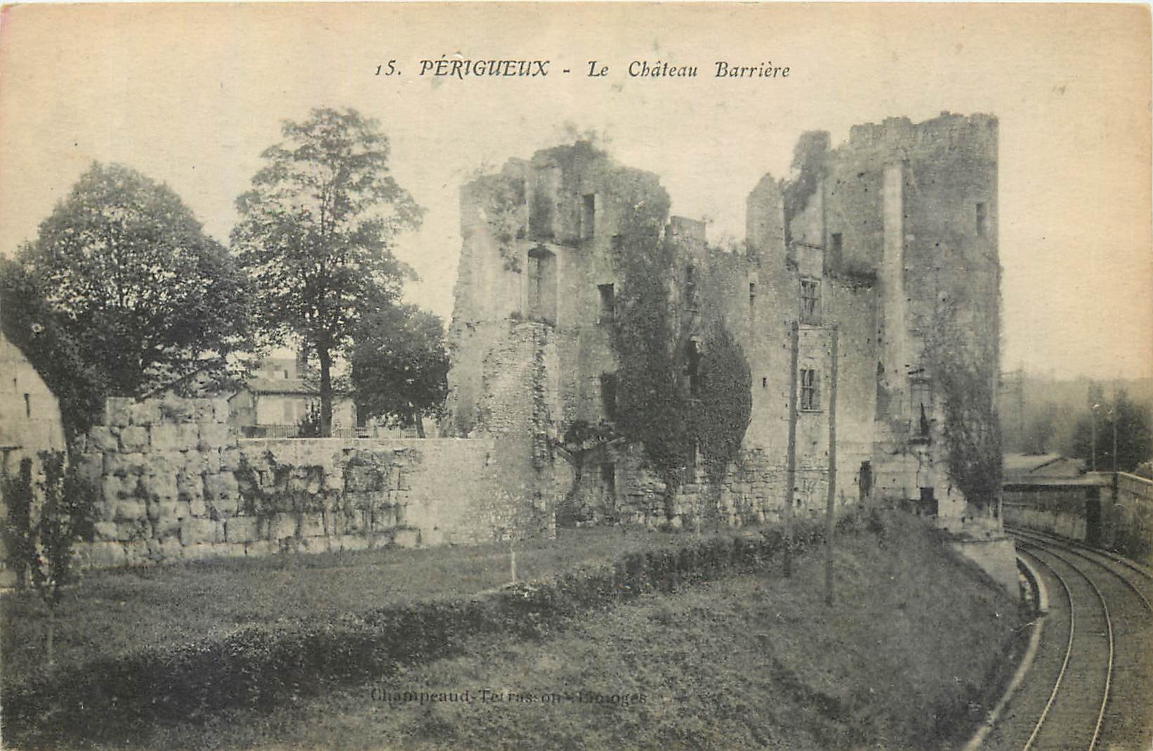 CPA Perigueux le Chateau Barriere 