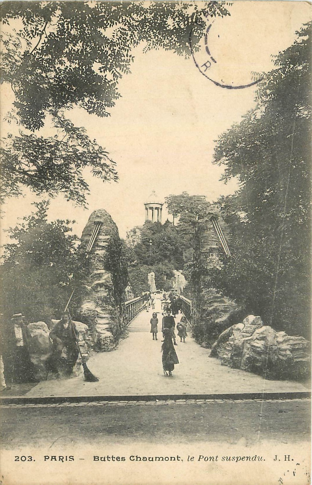 CPA Paris Buttes Chaumont le Pont suspendu 