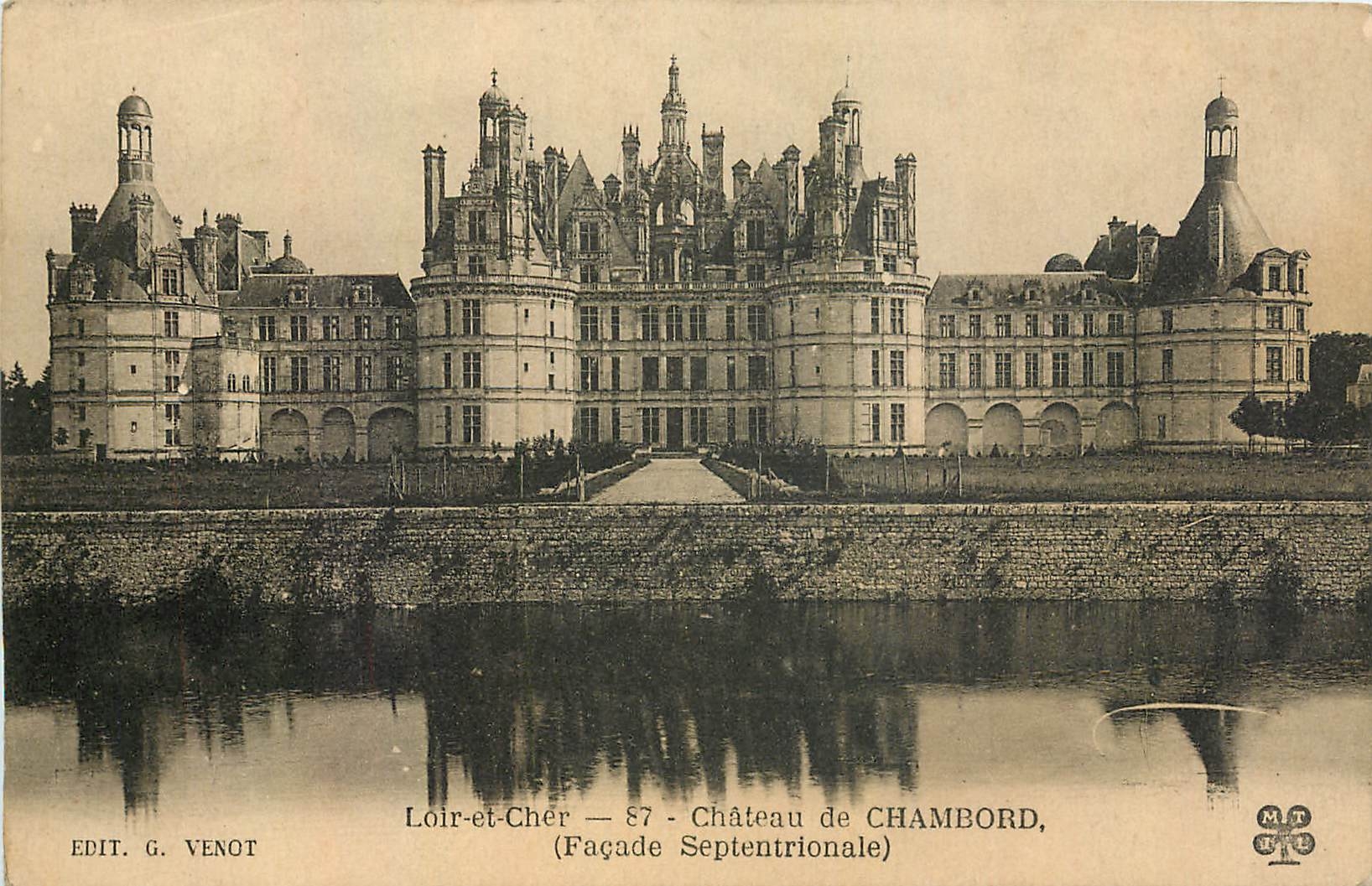 CPA Loir et Cher Chateau du Chambord Facade Septentrionale 