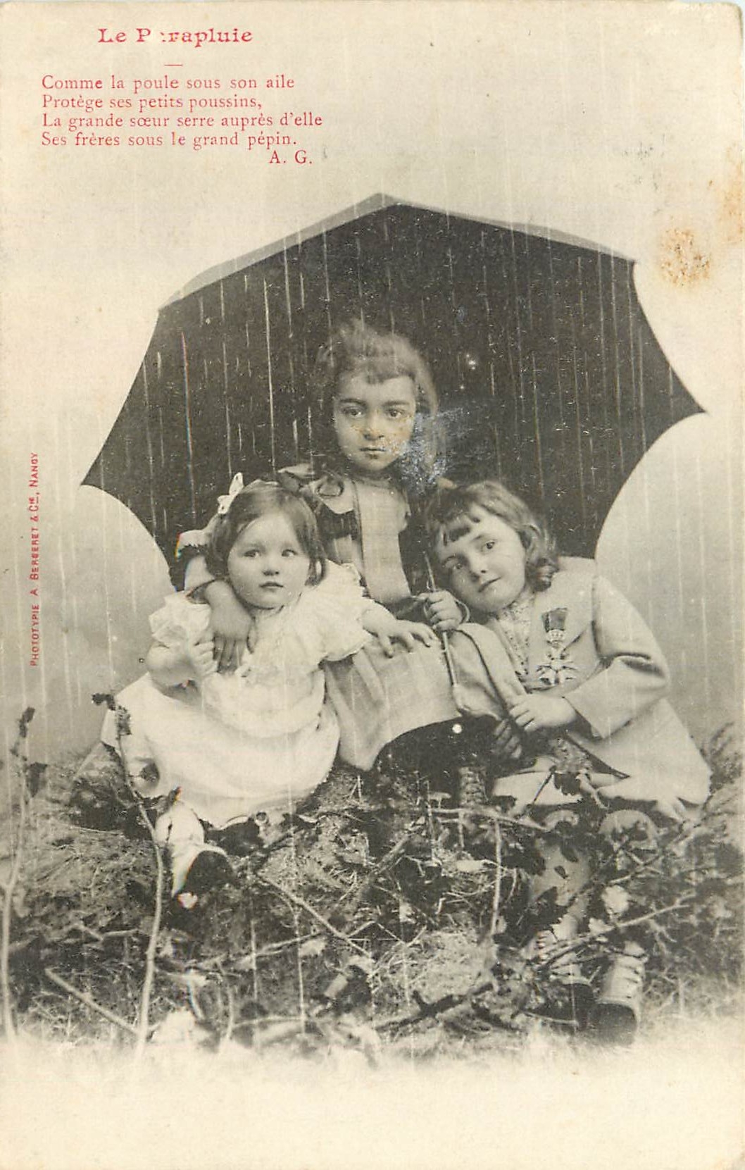 CPA Le Parapluie Enfants