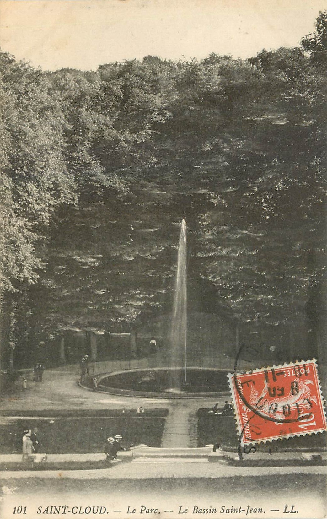 CPA Saint Cloud le Parc Le Bassin Saint Jean