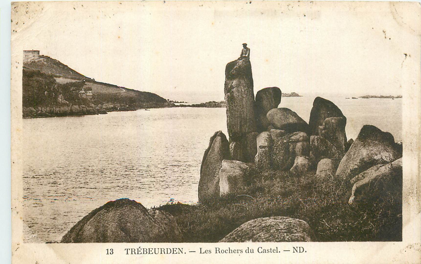 CPA Thebeurden Les Rochers du Castel 