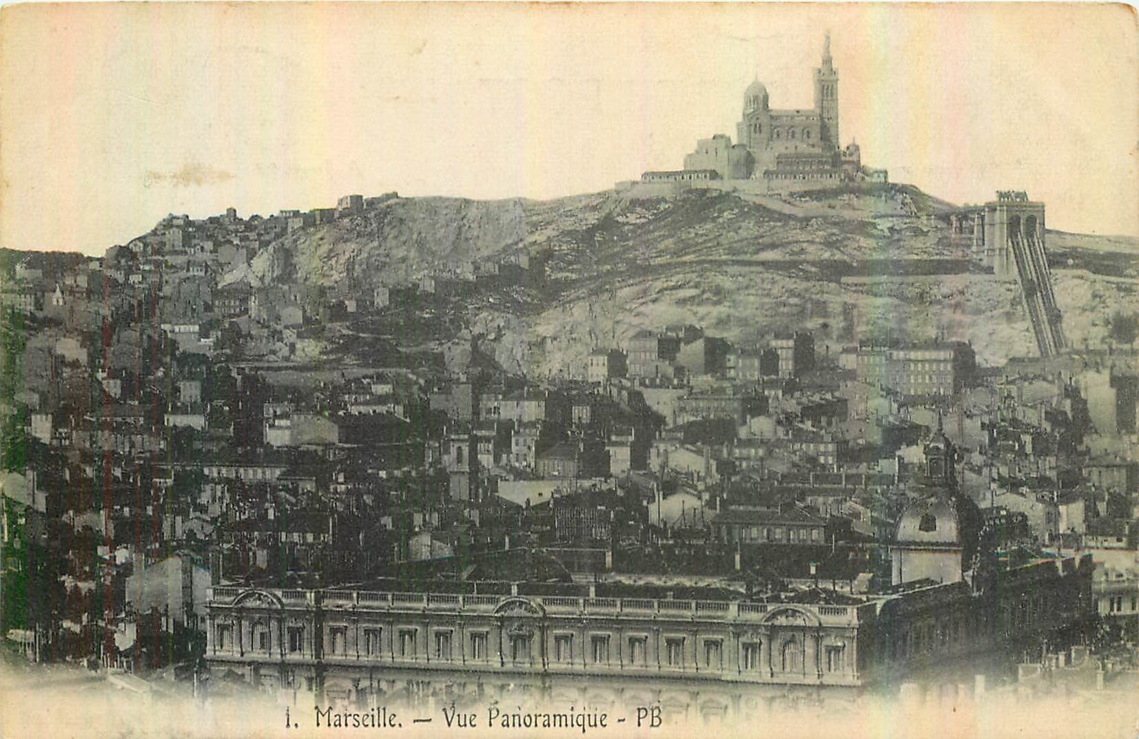 CPA Marseille Vue panoramique 