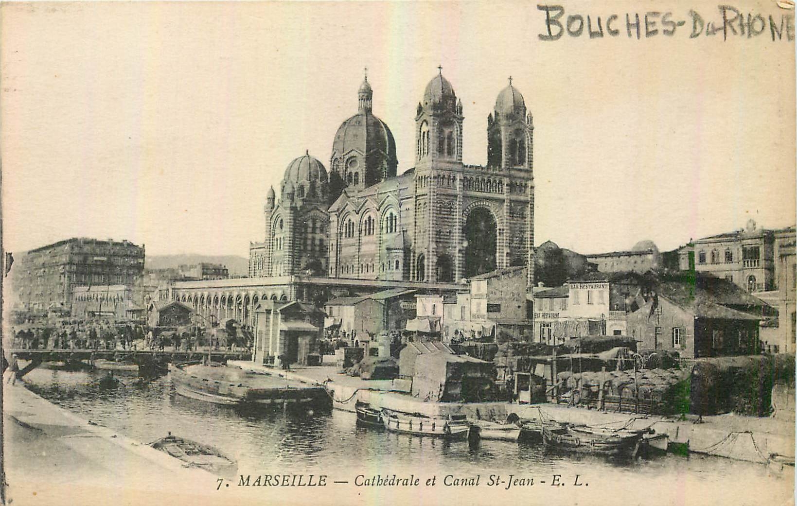 CPA Marseille Cathedrale et Canal St Jean 