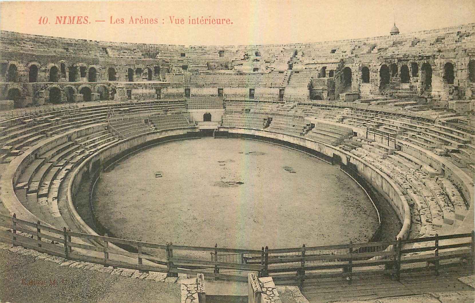 CPA Nimes les Arenes vue interieure 