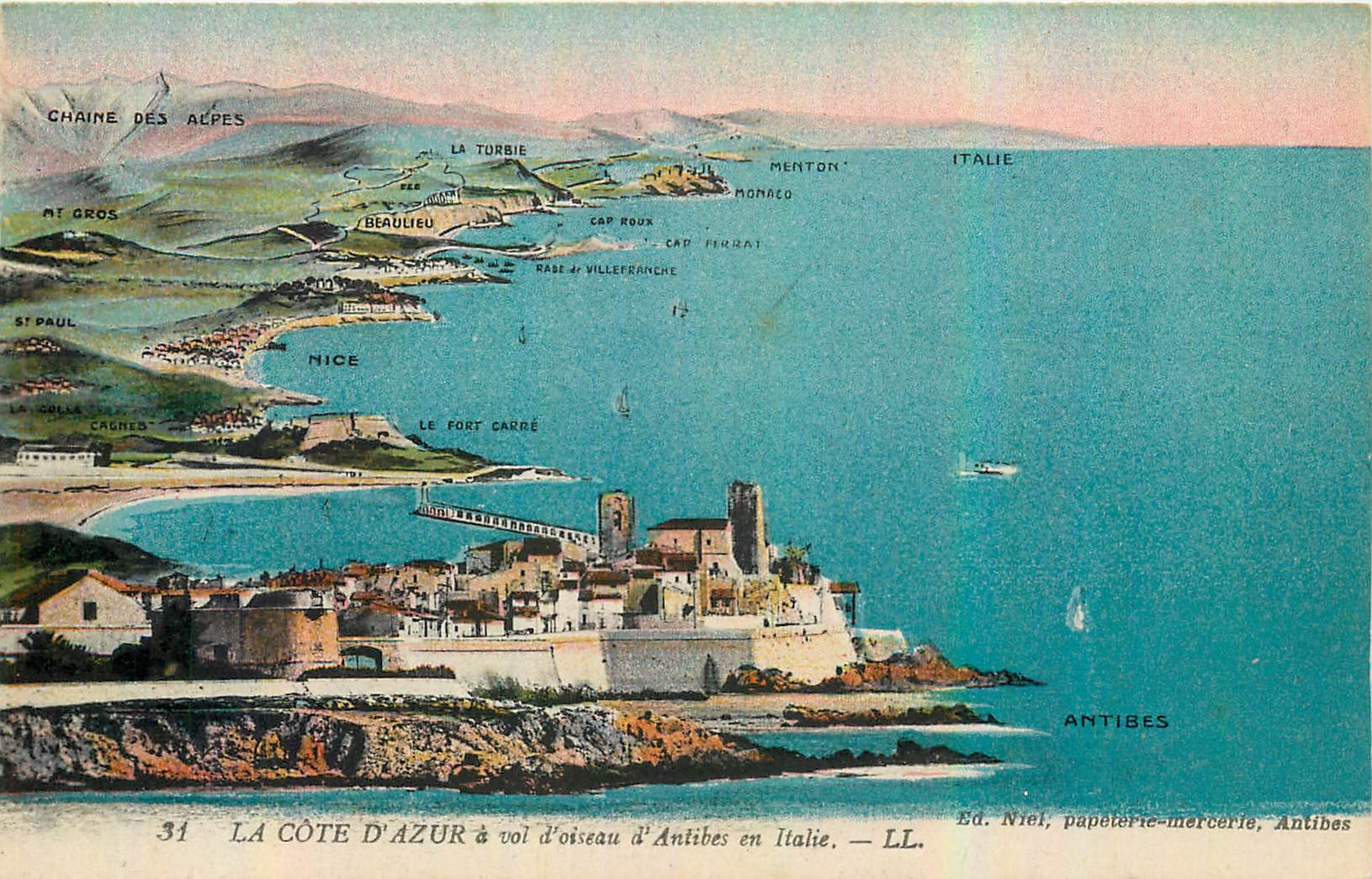CPA La Cote d'Azur a Vol d'Oiseau d'Antibes en Italie 