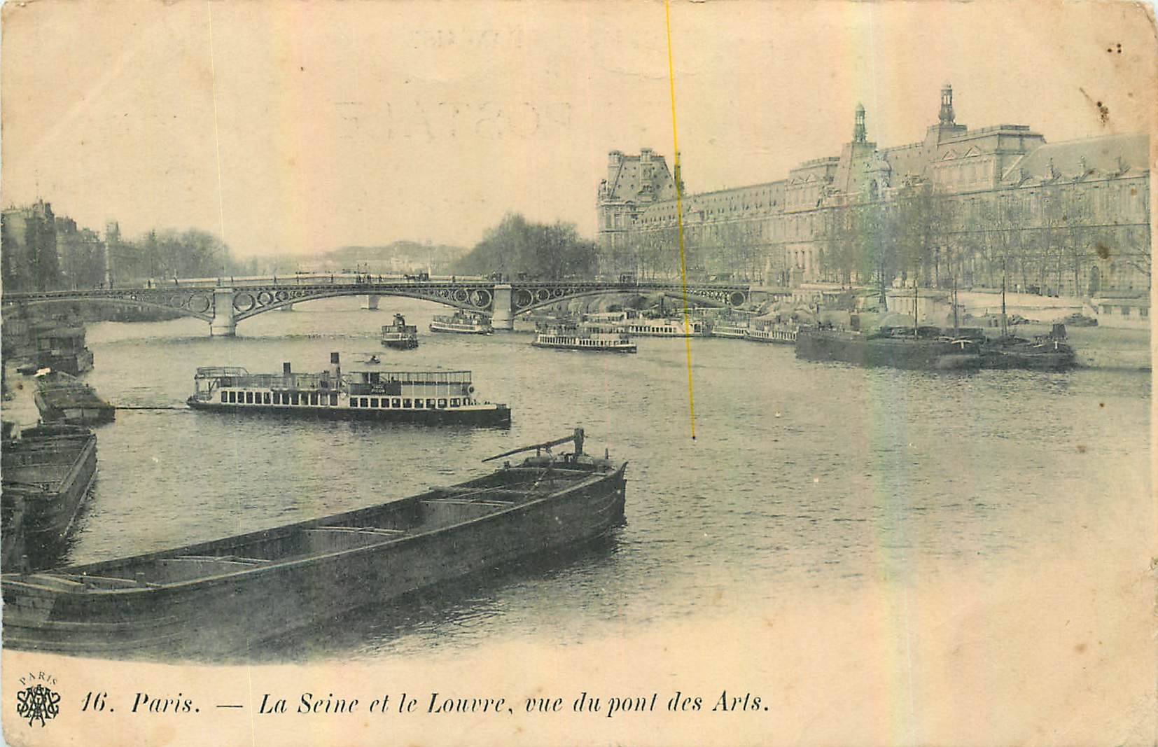 CPA Paris La Seine et le Louvre vue du Pont des Arts 