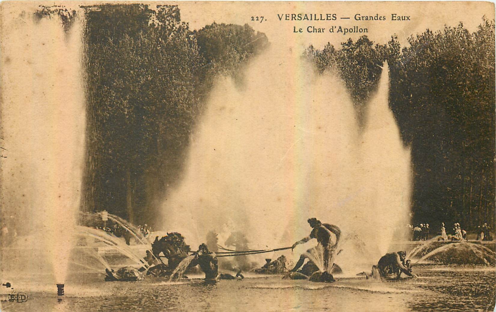 CPA Versailles Grandes eaux Le Char d'Apollon 