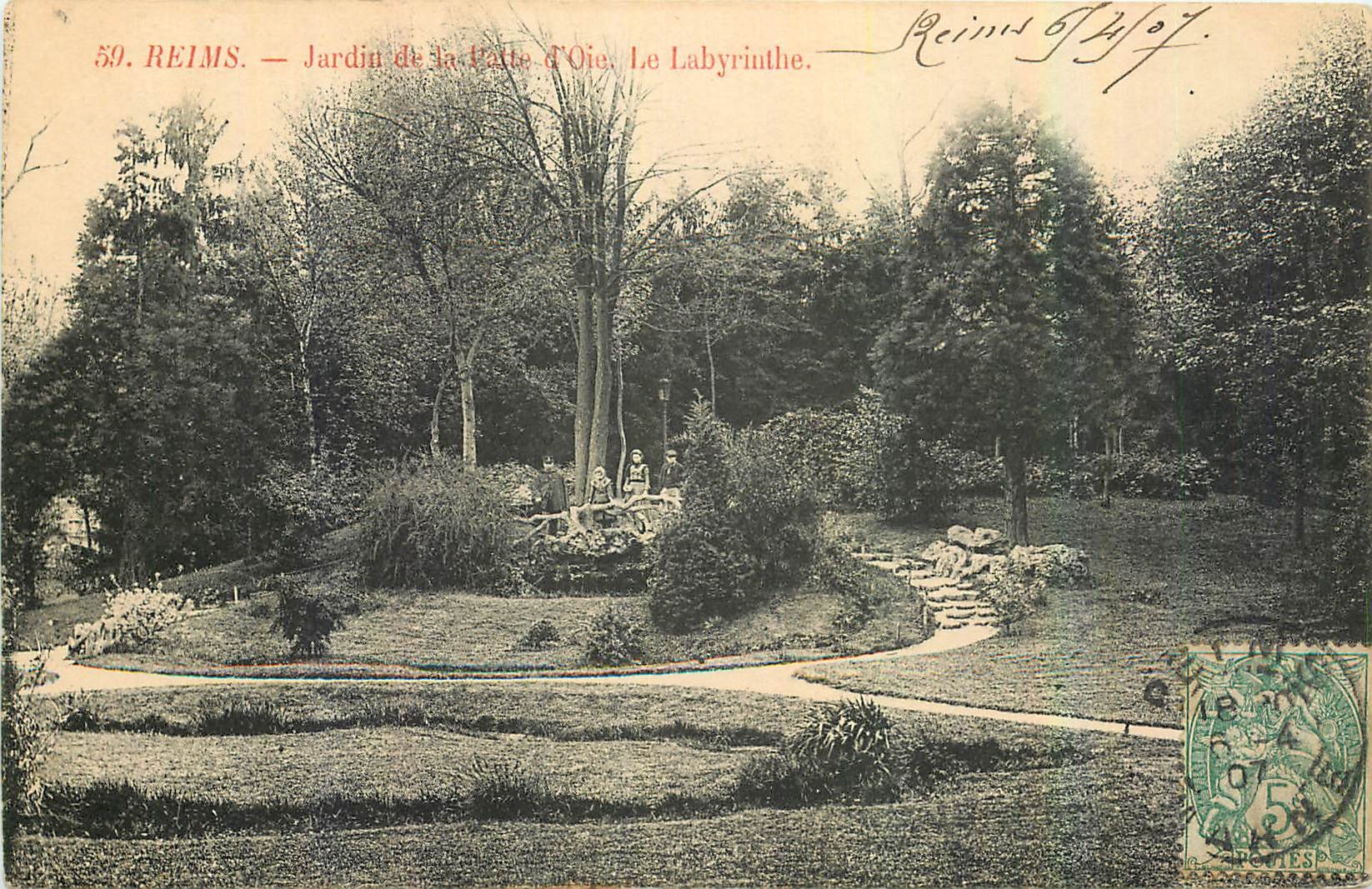 CPA Reims Jardin Le Labyrinthe 