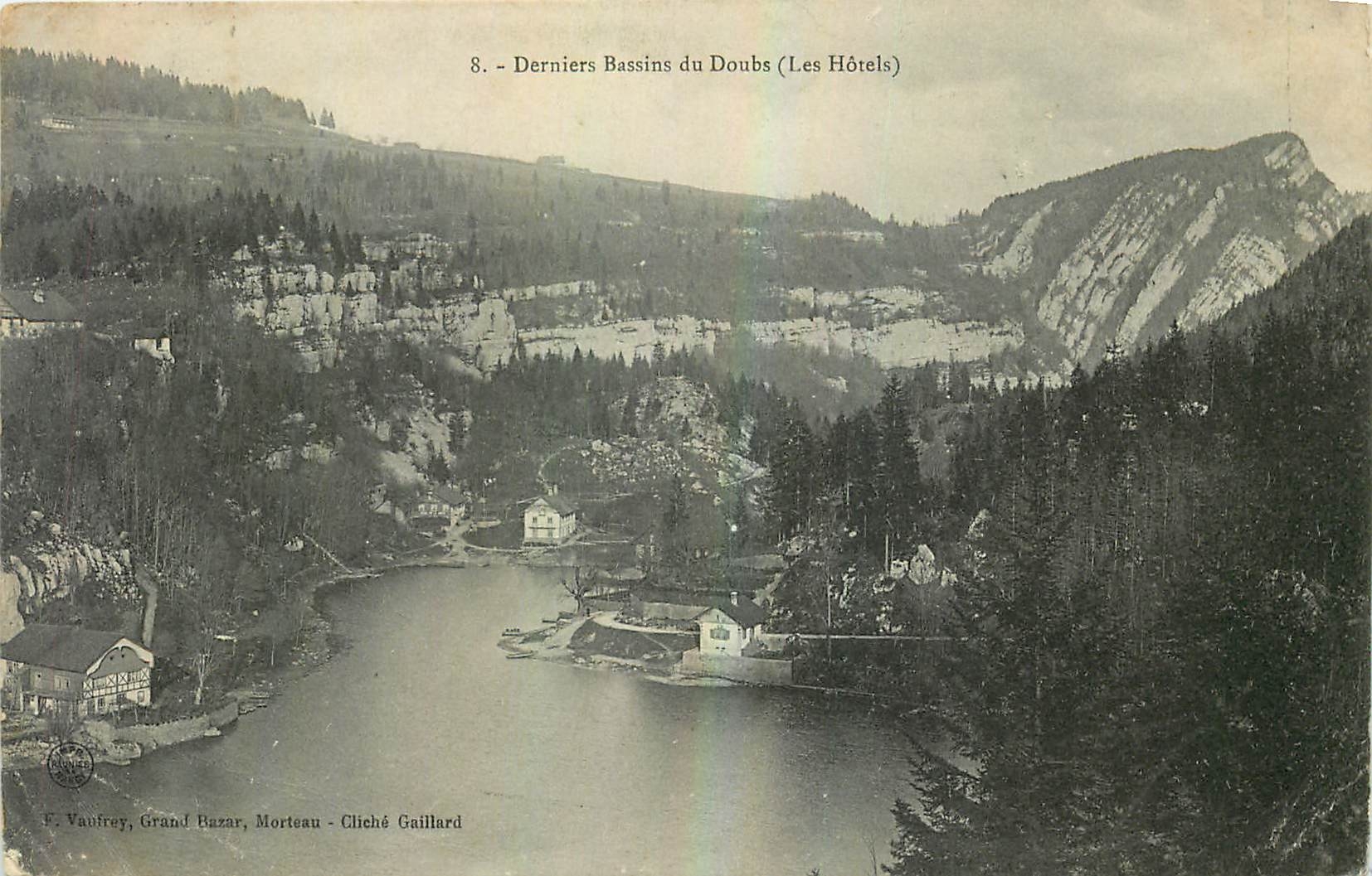 CPA Derniers Bassins du Doubs les Hotels 