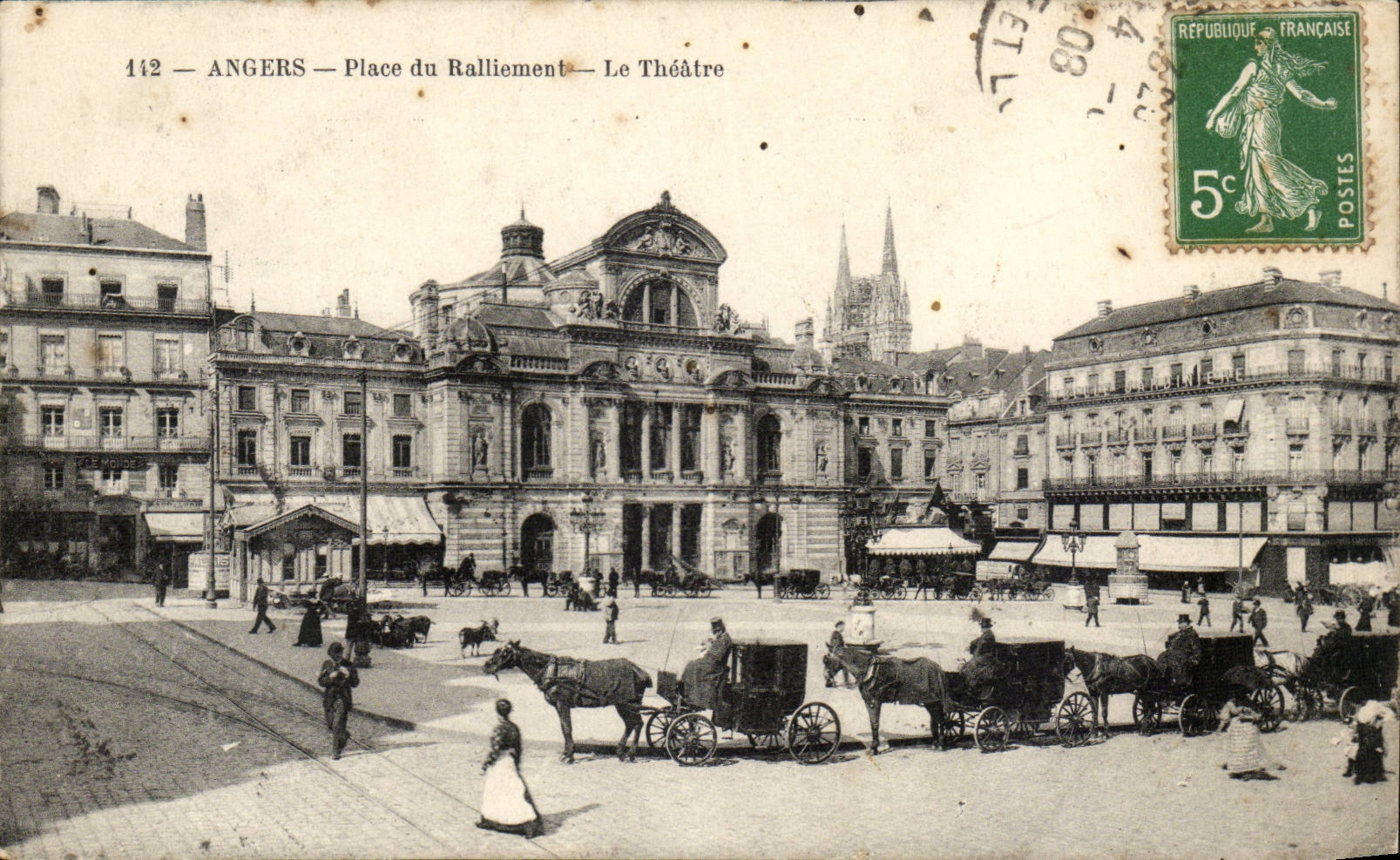 Angers CPA Places rallying the theater