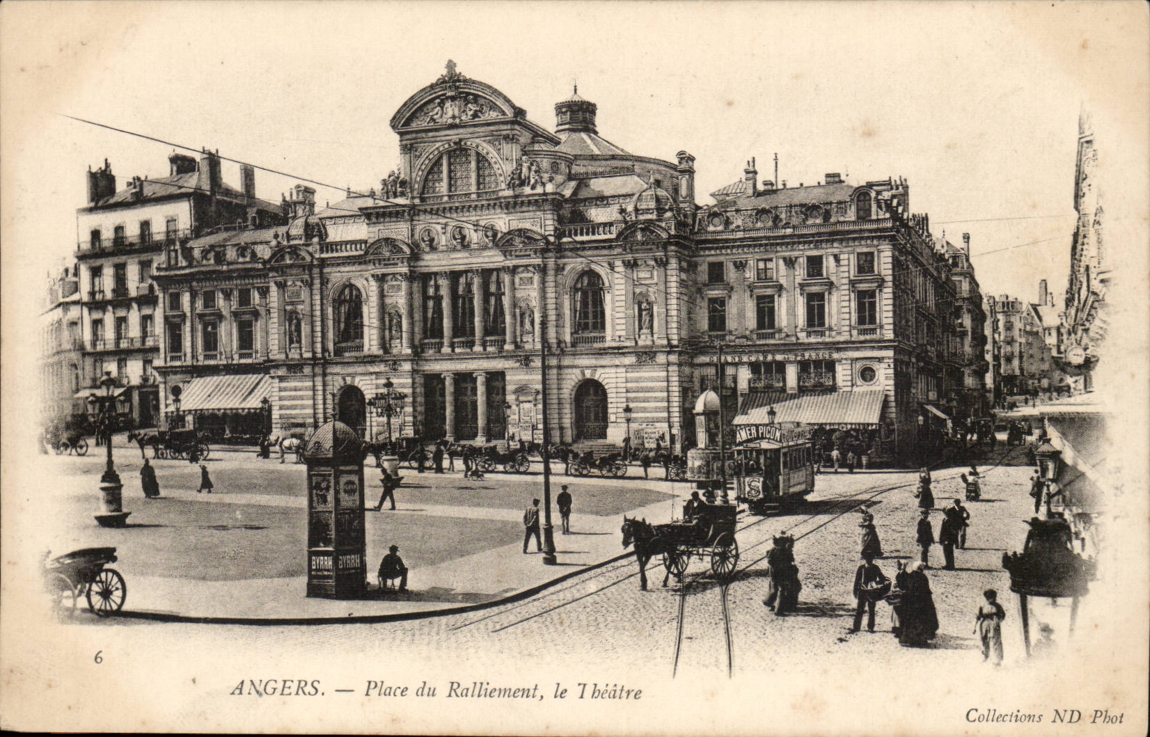 Angers CPA Places rallying the theater
