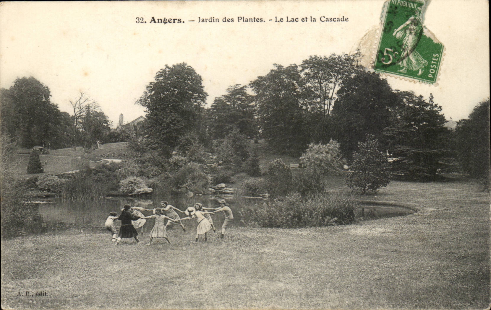 Angers CPA botanical garden the lake and the cascade