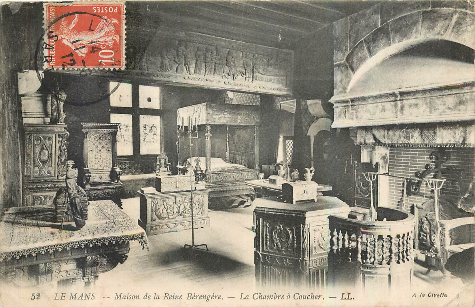 CPA Le Mans Maison de la Reine Berengere La Chambre a coucher 