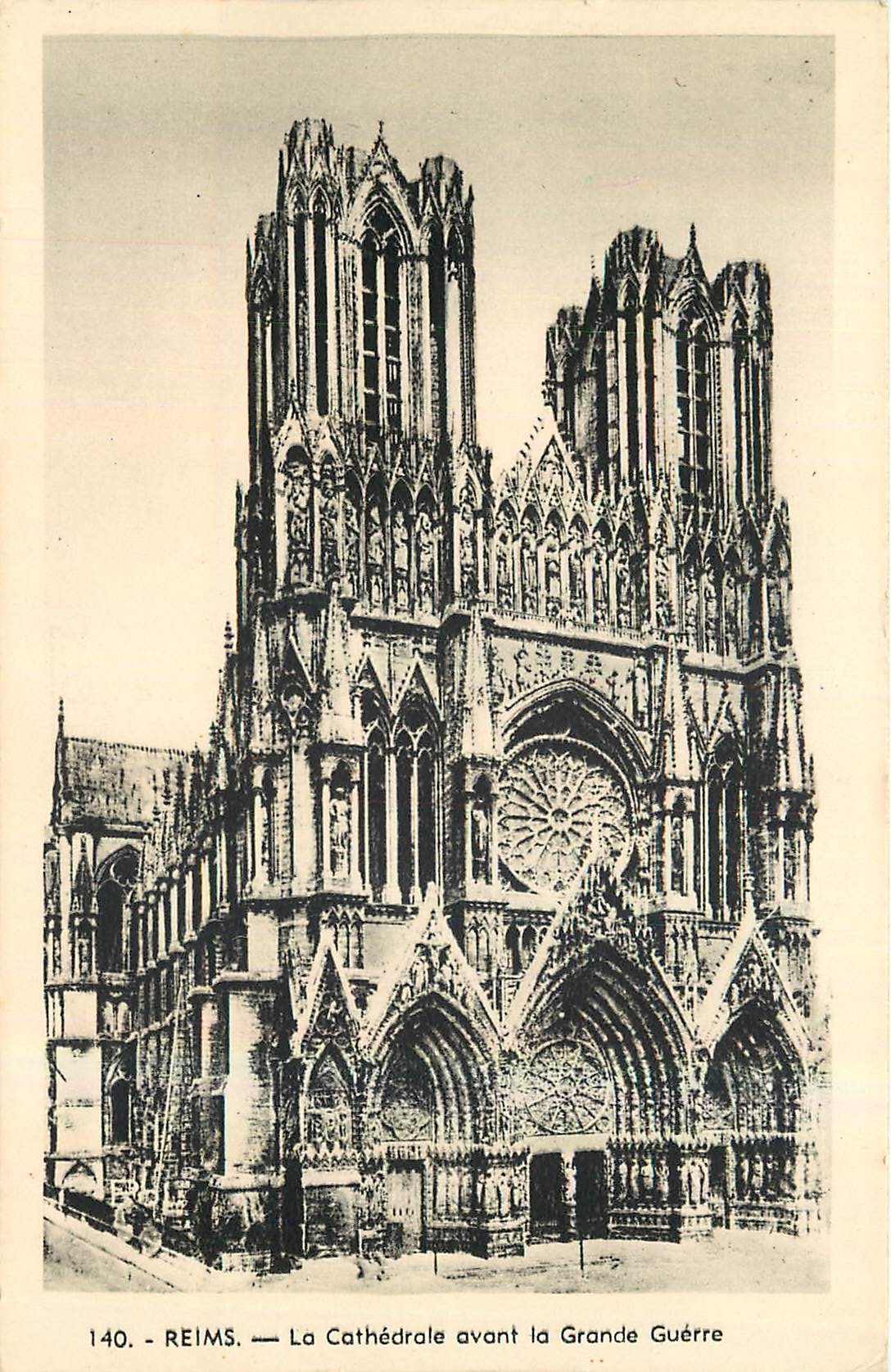 CPA Reims La Cathedrale avant la Grande Guerre