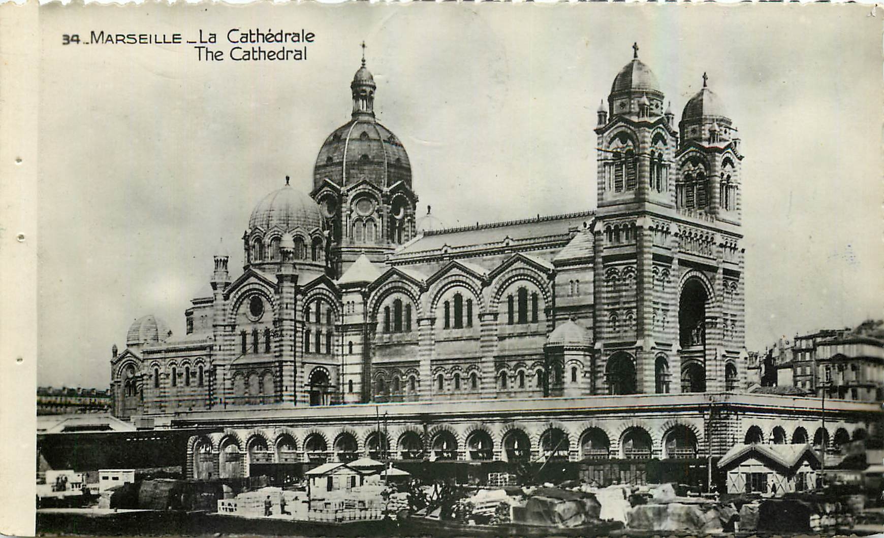CPA Marseille La Cathedrale 