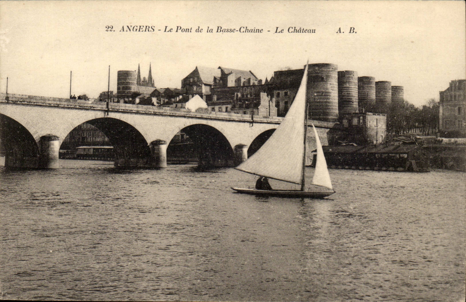 Angers CPA the bridge of Low the castle