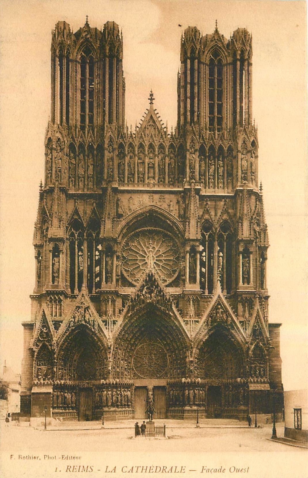 CPA Reims La Cathedrale Facade Ouest 