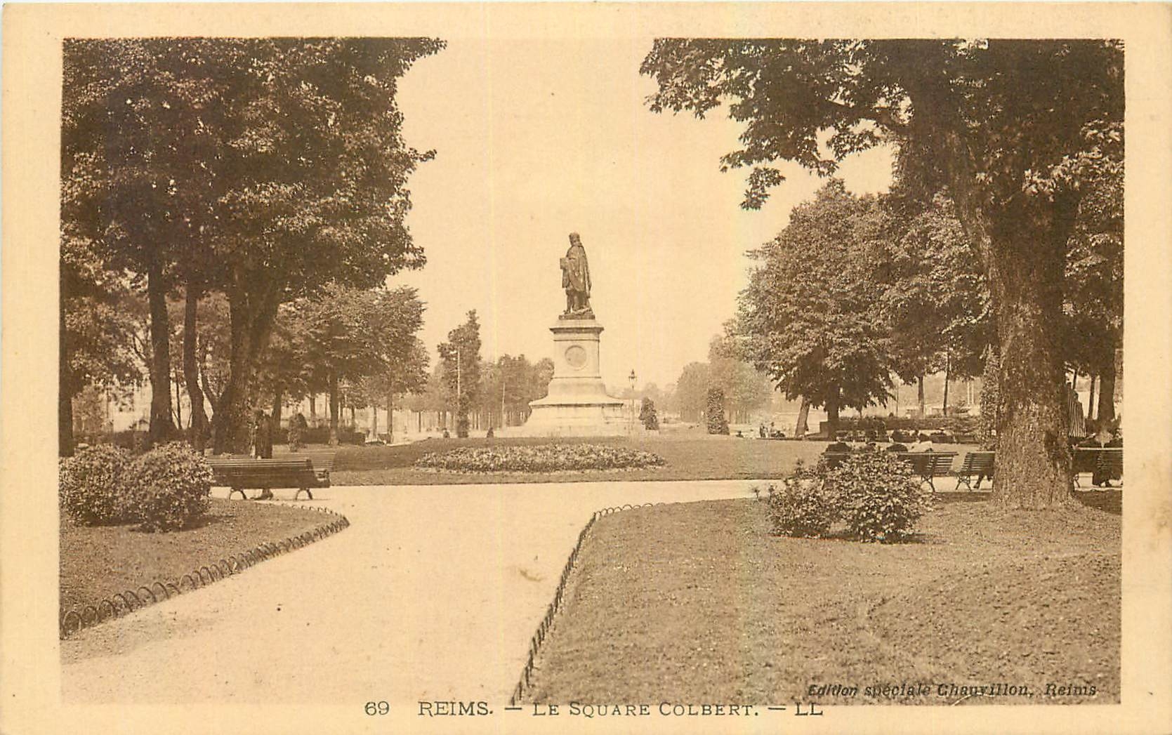 CPA Reims Le Square Colbert 
