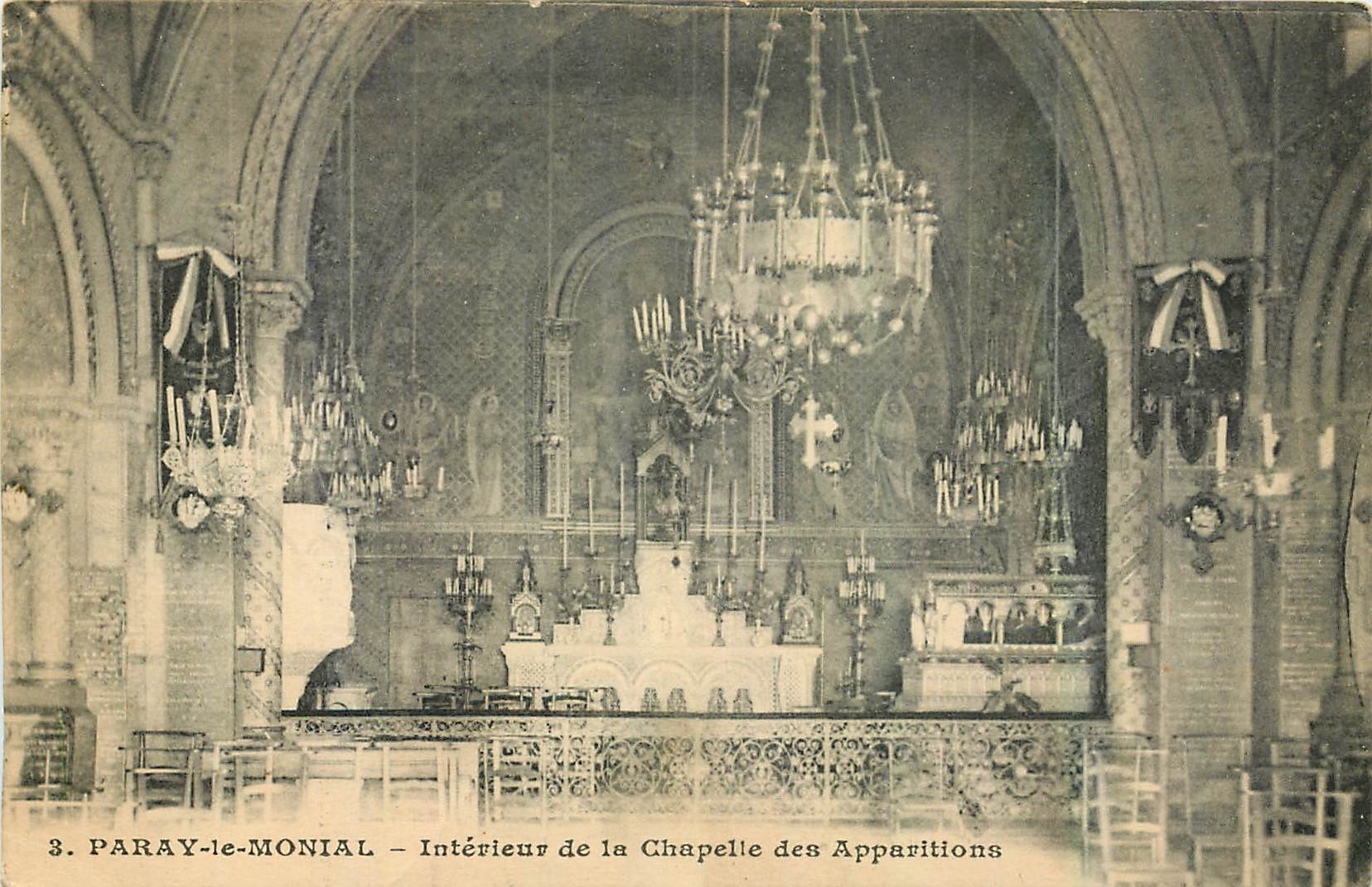 CPA Paray le Monial Interieur de la Chapelle des Apparitions 