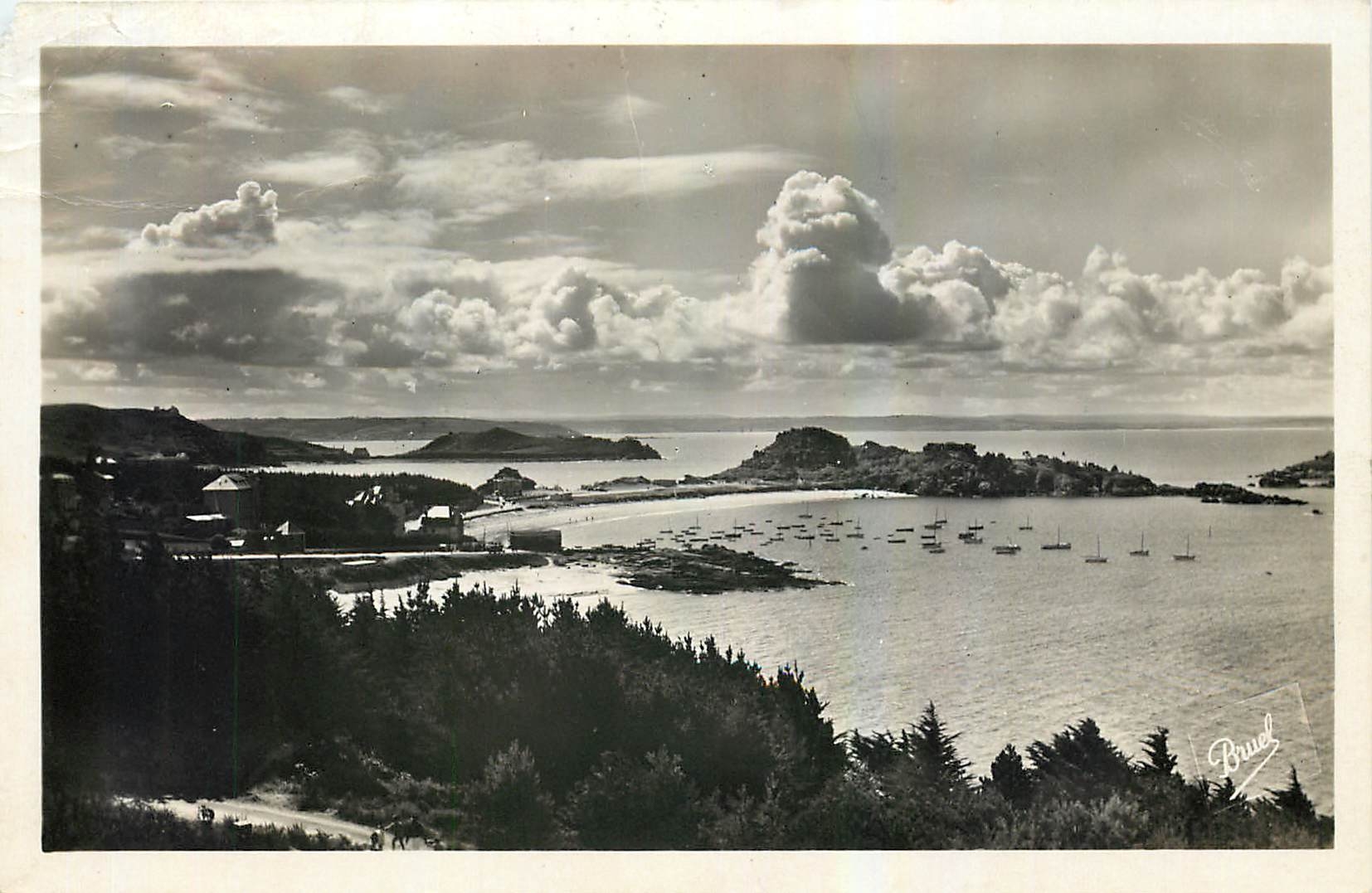 CPA Trebeurden C du N Les Trois Plages