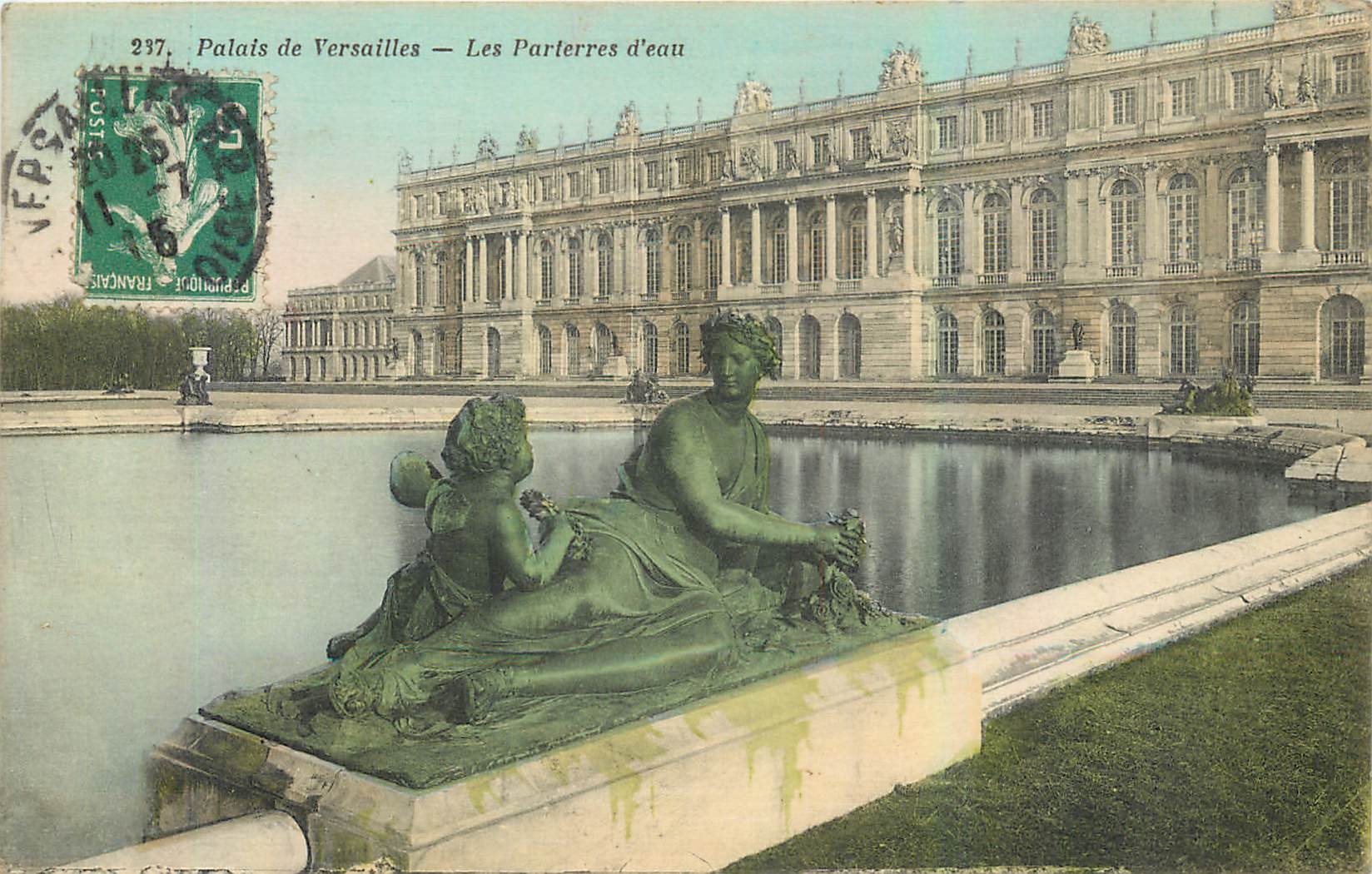 CPA Facade de Versailles Les Parterres d'eau 