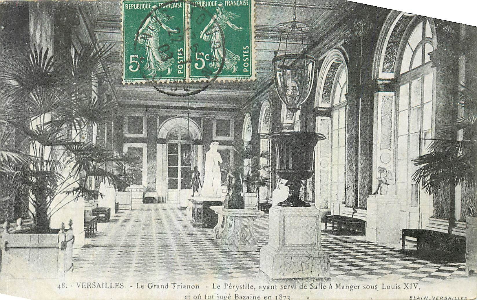 CPA Versailles Le Grand Trianon Le Perystile ayant servi de Salle a manger sous Louis XIV 