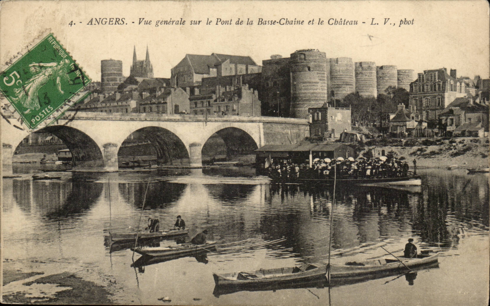 Angers CPa View on the bridge of the Low Chain and the castle