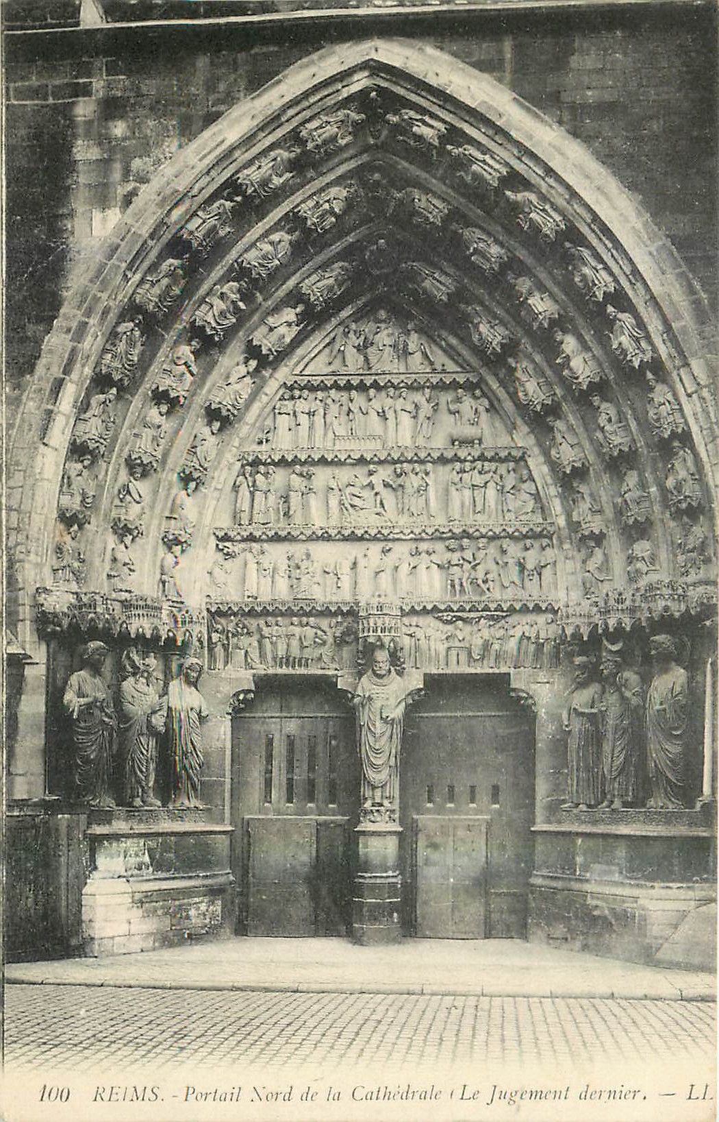 CPA Reims Portail Nord de la Cathedrale Le Jugement dernier