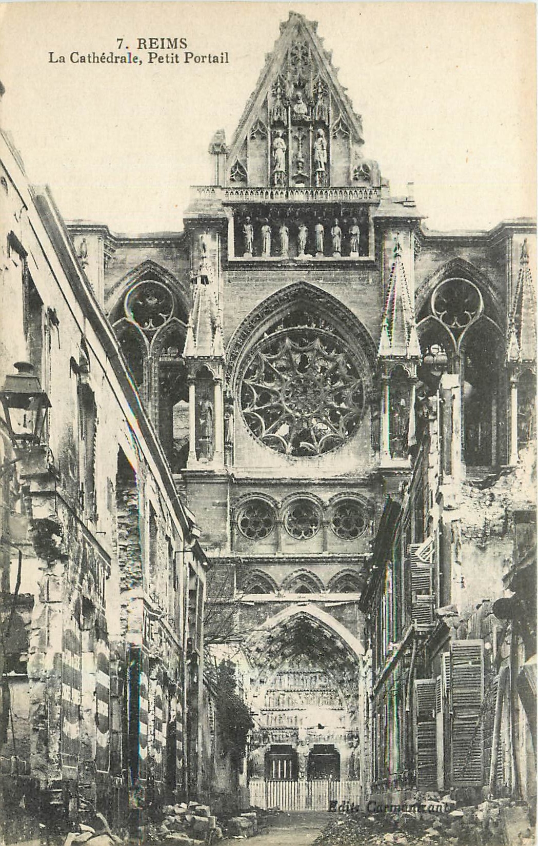 CPA Reims La Cathedrale Petit Portail 