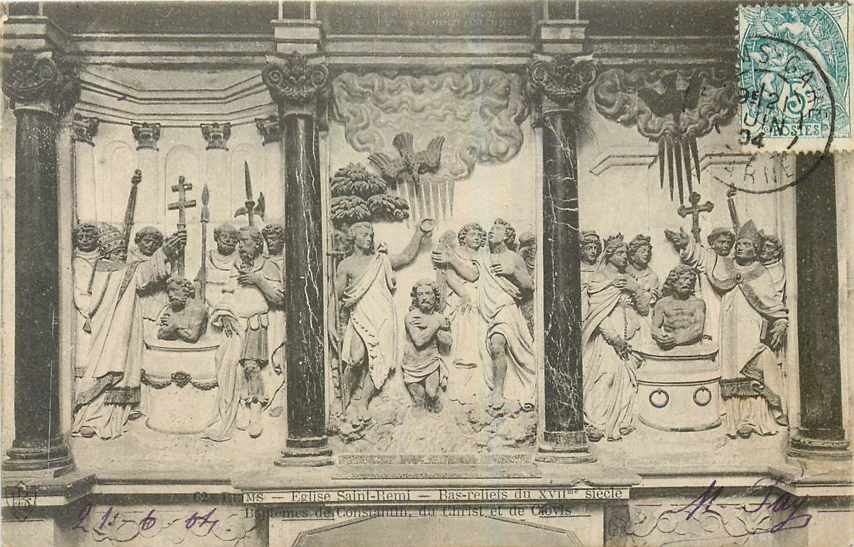 CPA Reims Eglise Saint Remi Bas reliefs Baptemes de Constantin du Christ et de Clovis