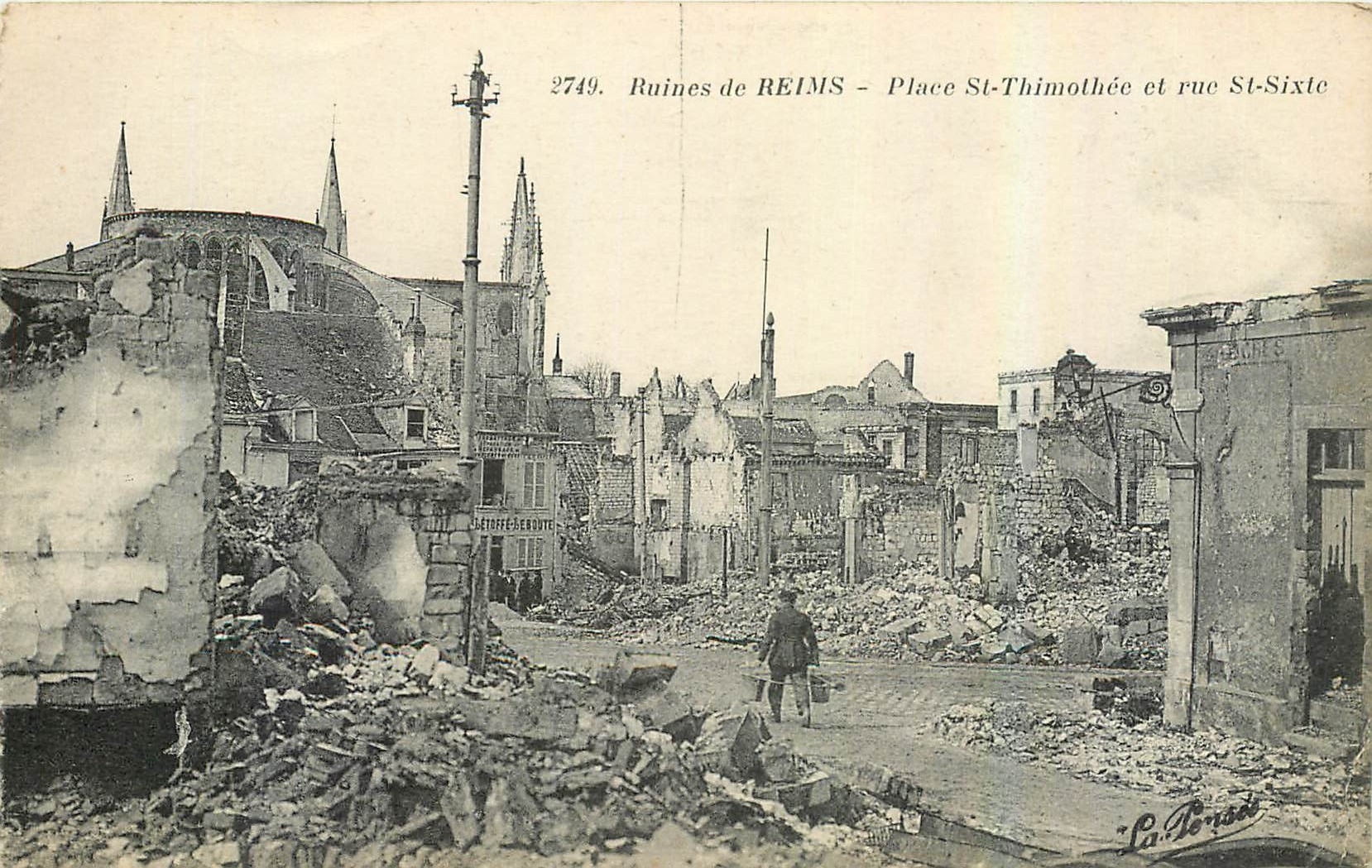 CPA Ruines de Reims Place St Thimothee et rue St Sixte