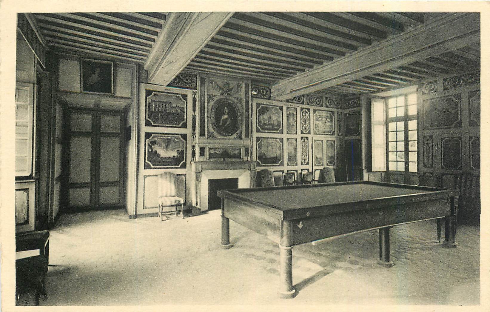 CPA Chateau de Bussy Rabutin Cote d'Or Salle des Devises Billard