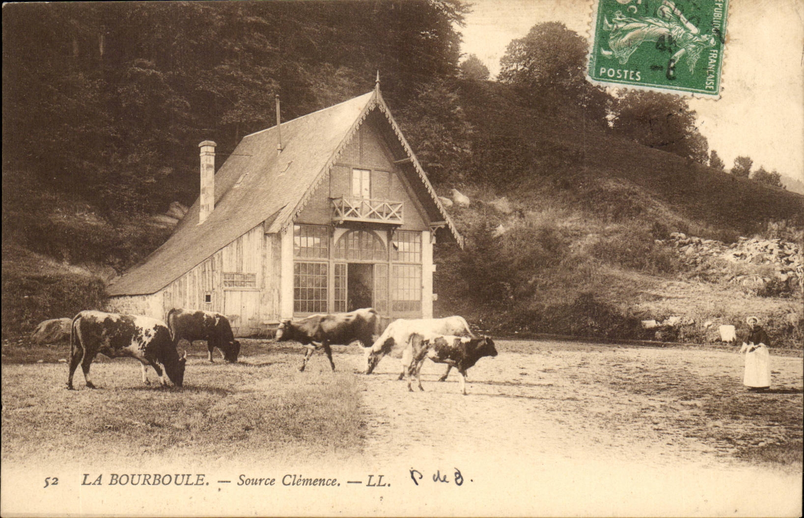 Bourboule CPA Source Clemence (cows)