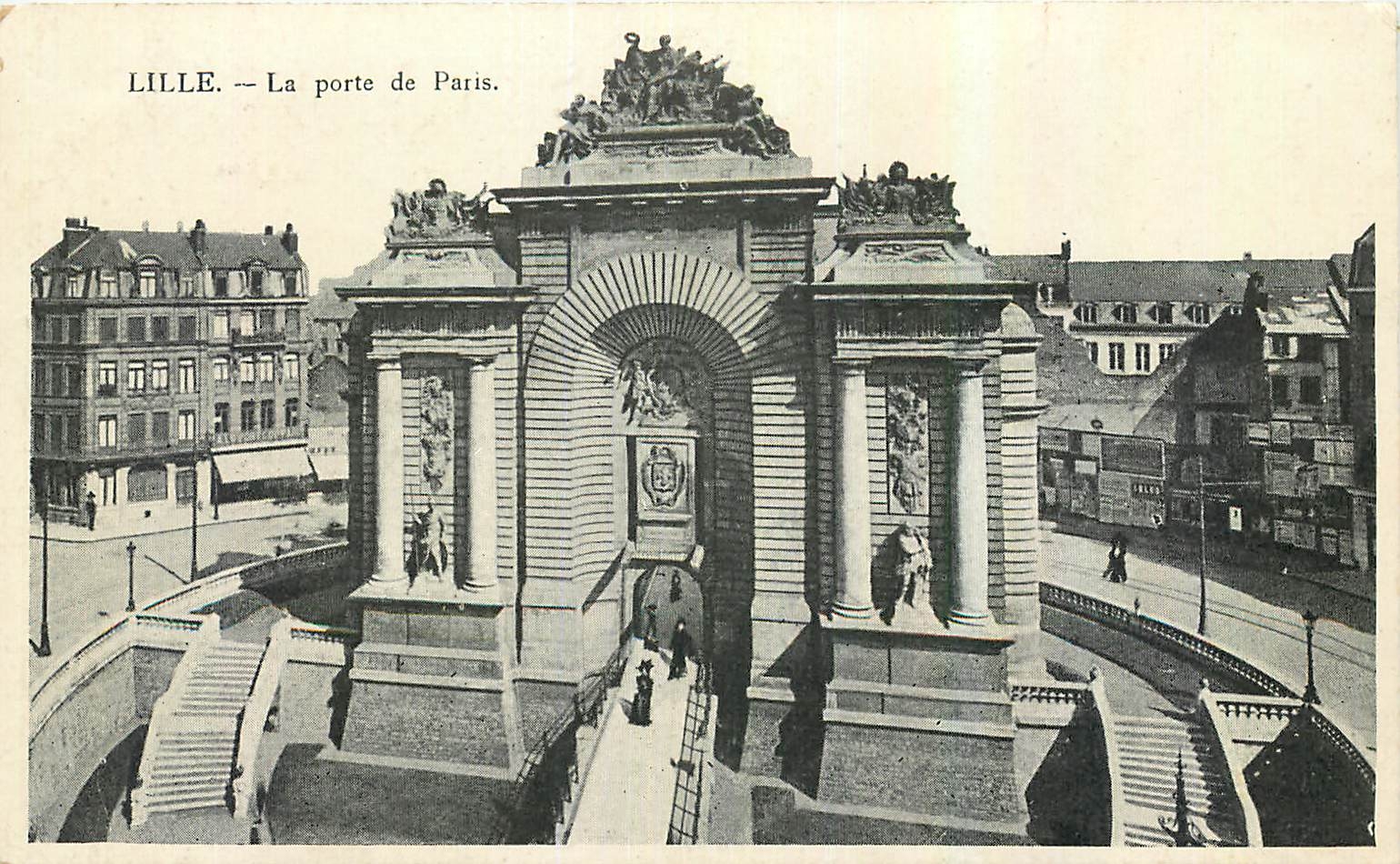 CPA Lille La porte de Paris 