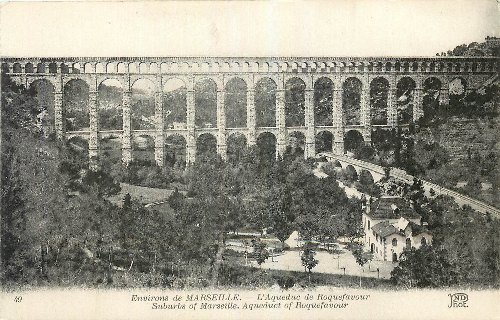 CPA Environs de Marne L'Aqueduc de Roquefavour 