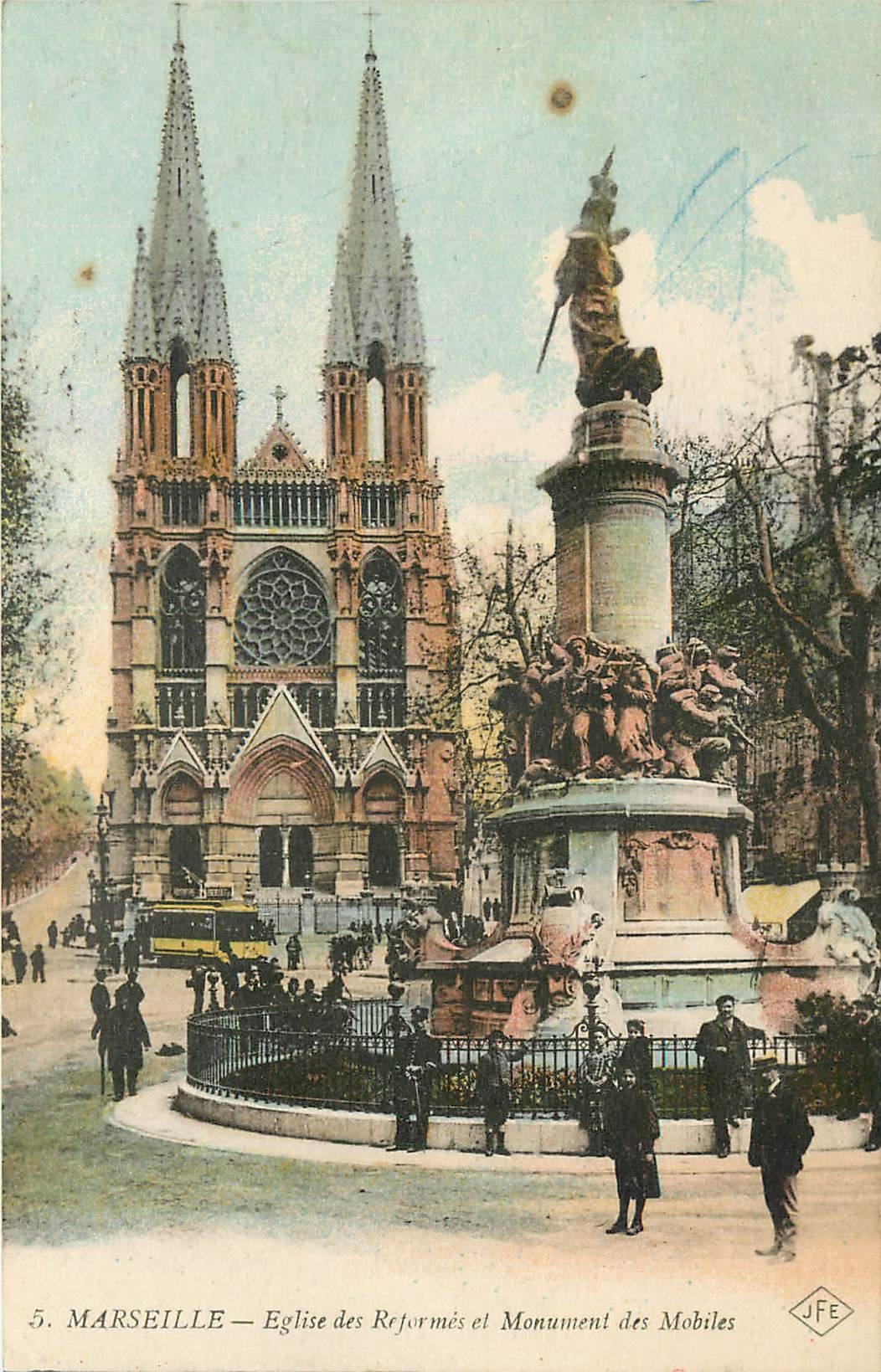 CPA Marseille Eglise des Reformes et Monument des Mobiles