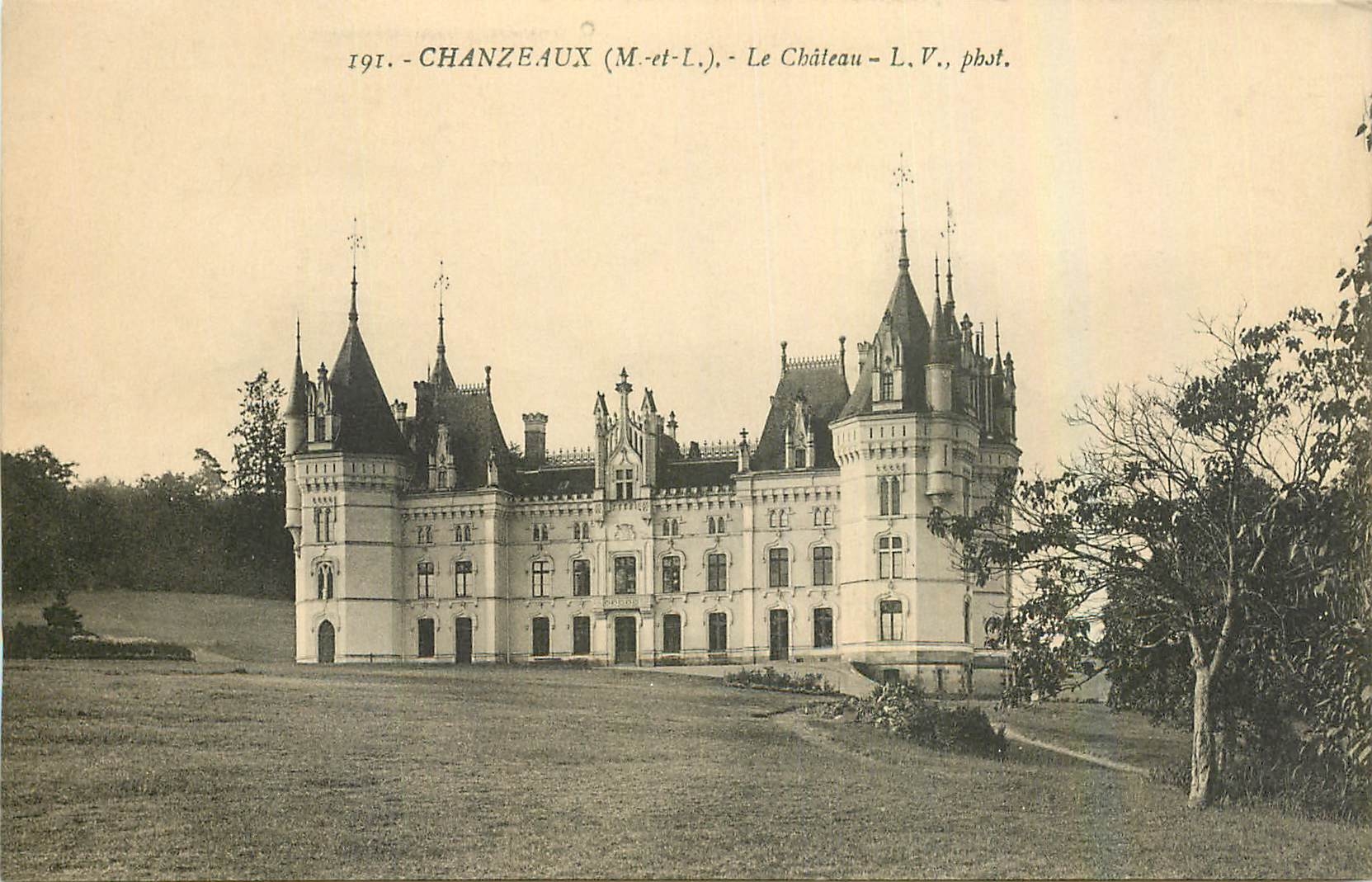 CPA Chanzeaux M et L Le Chateau