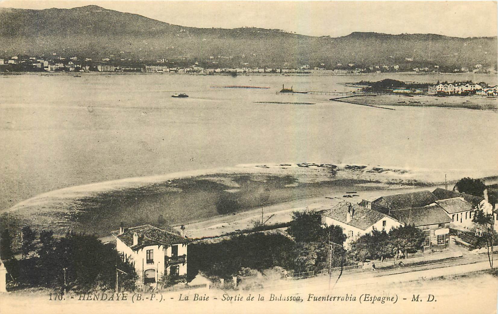 CPA Hendaye B P La Baie Fuenterrabia Espagne