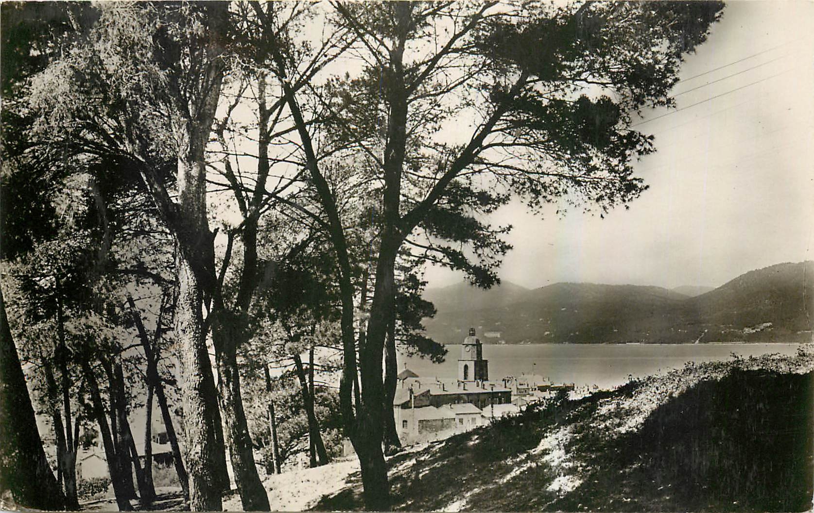 CPA Saint Tropez Var Vue generale 