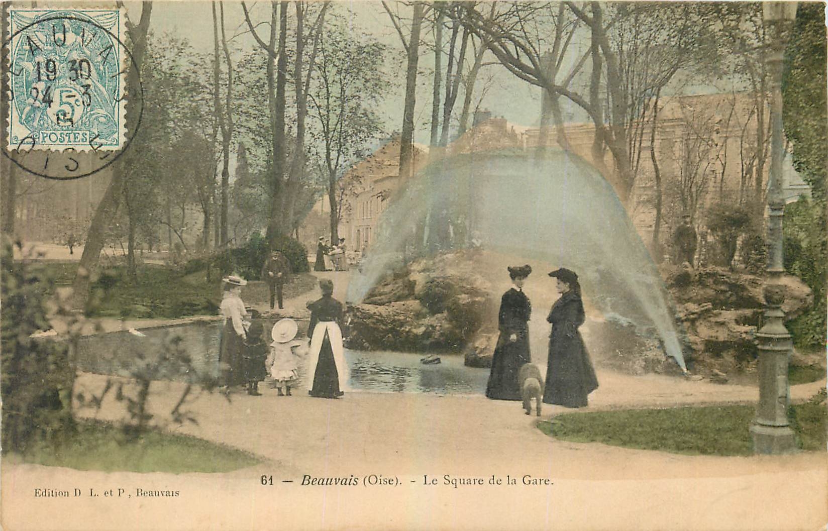 CPA Beauvais Oise Le Square de la Gare