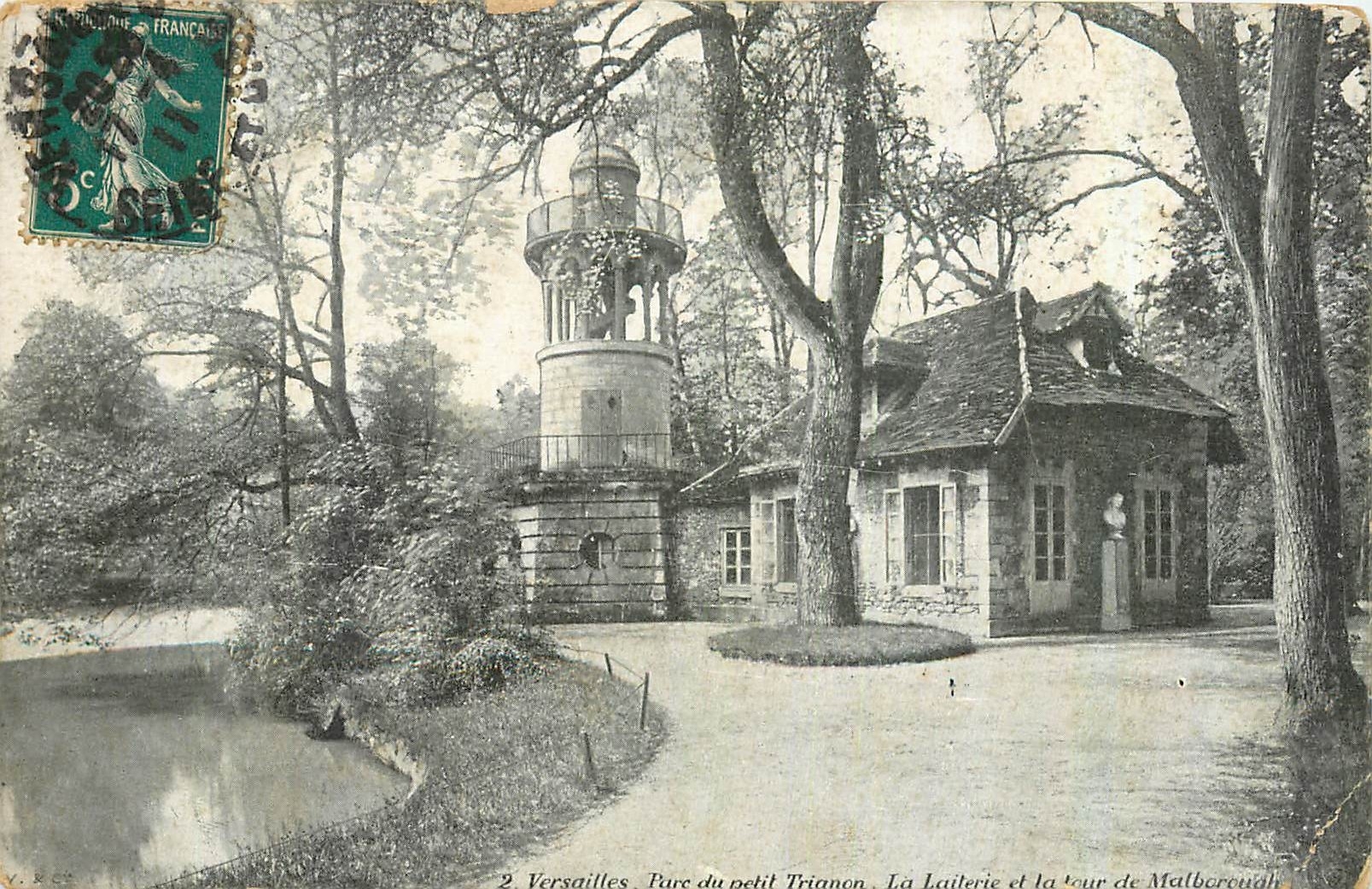 CPA Versailles Parc du petit Trianon 