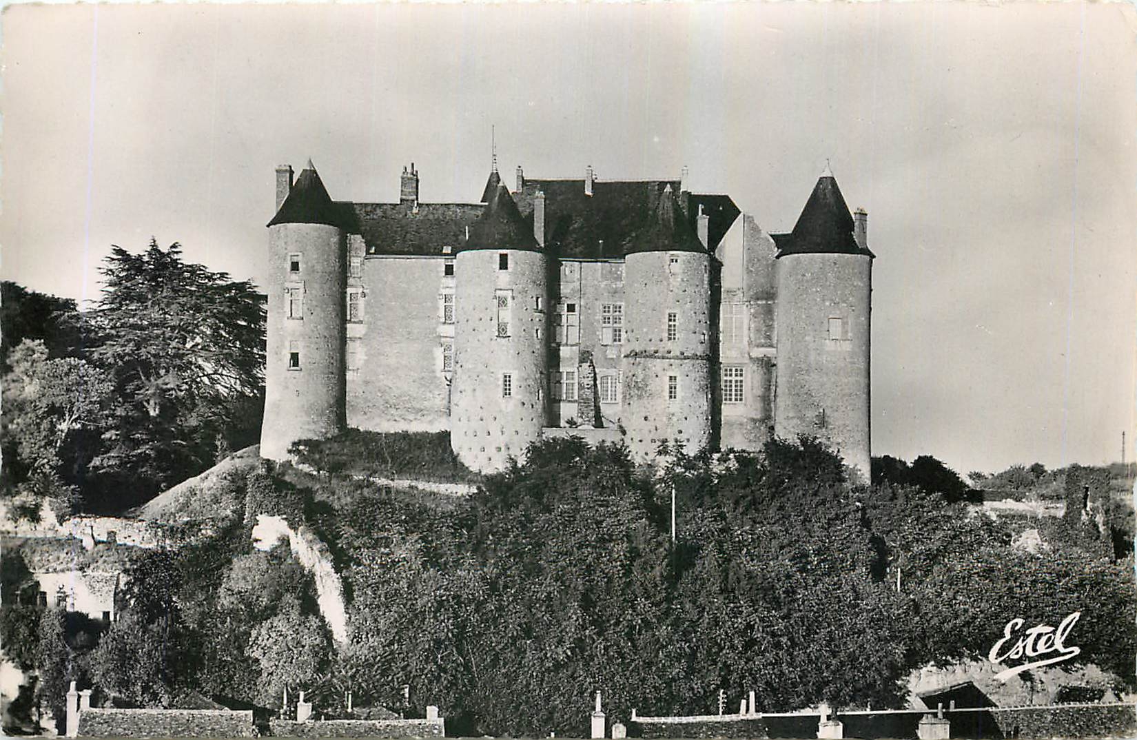 CPM Luynes Le Chateau 
