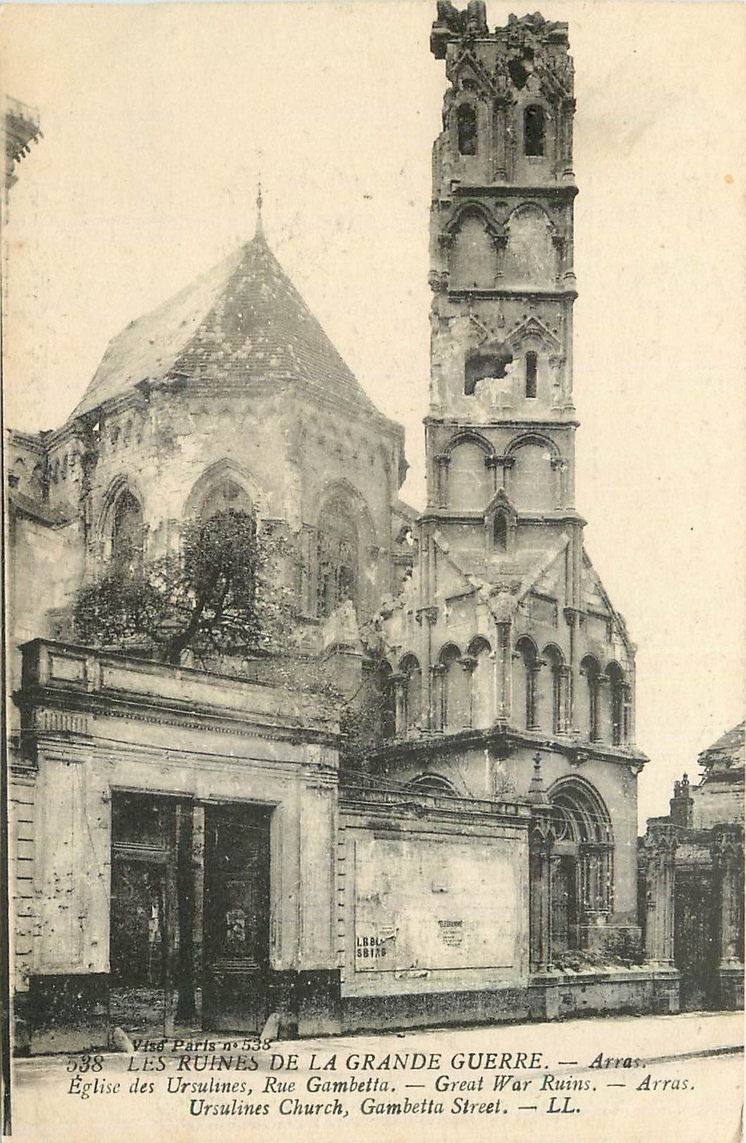 CPA Les Ruines de la Grande Guerre Arras Eglise des Ursulines 