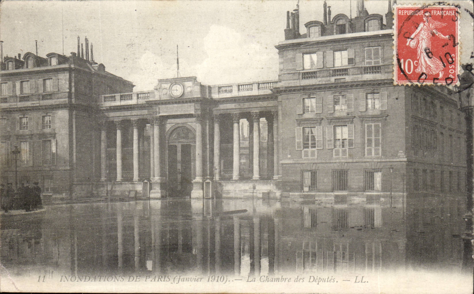 floods of Paris CPA January 1910 the House of Commons