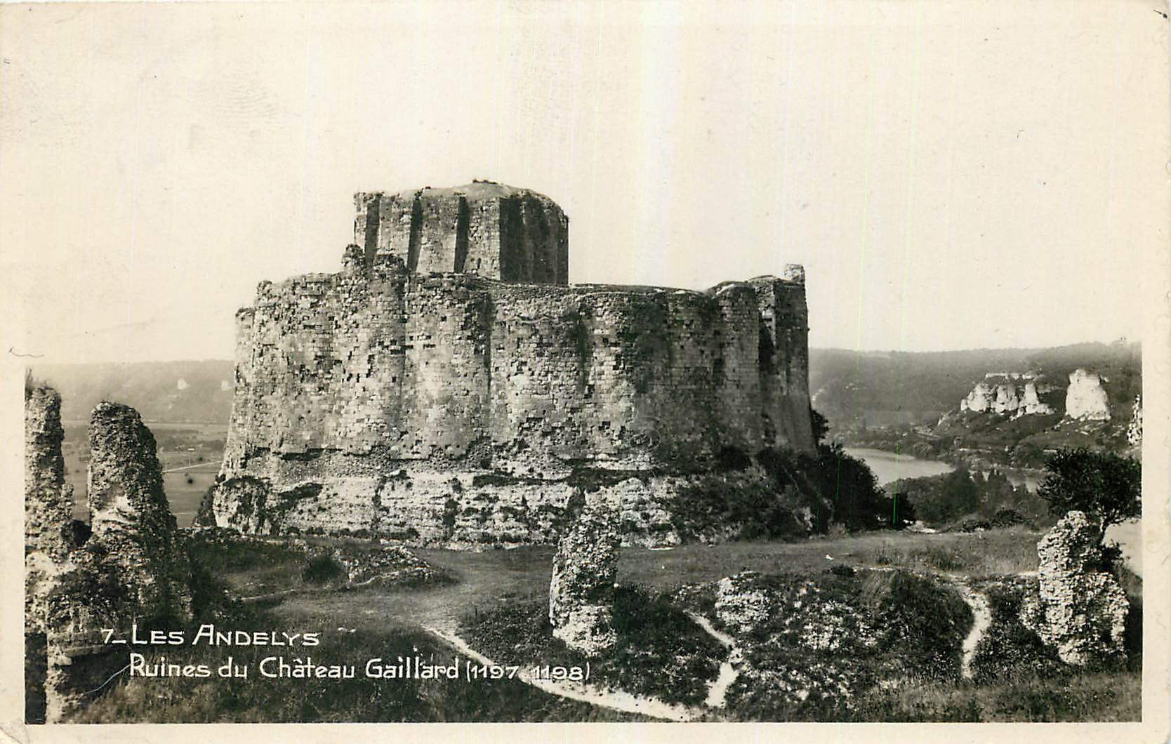 CPA Les Andelys Ruines du Chateau Gaillard