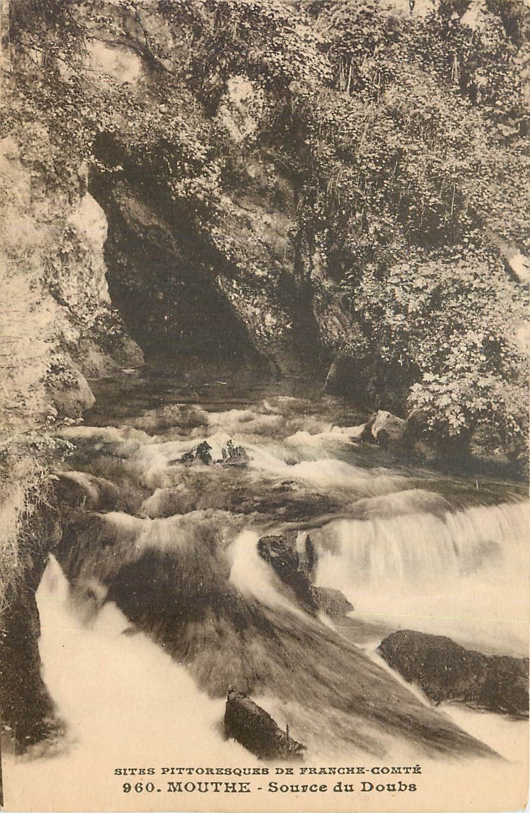 CPA Mouthe Source du Doubs 