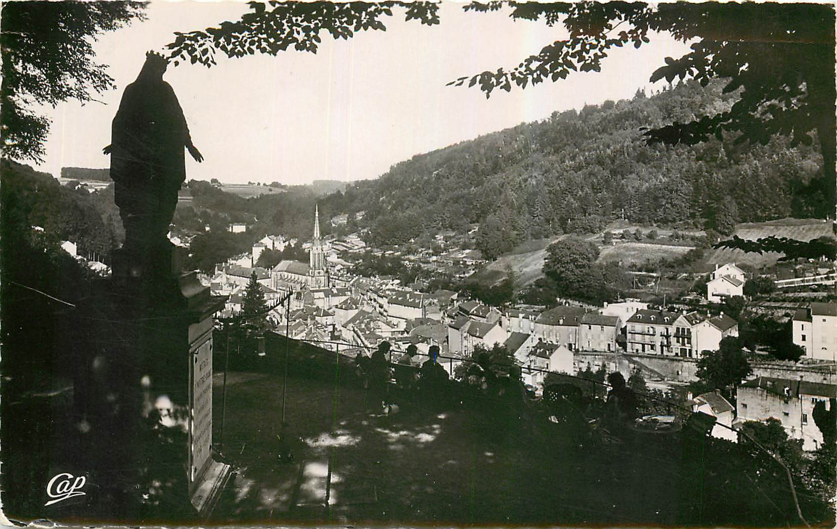 CPA Plombieres les Bains Vue generale de la Terrasse de la Vierge 