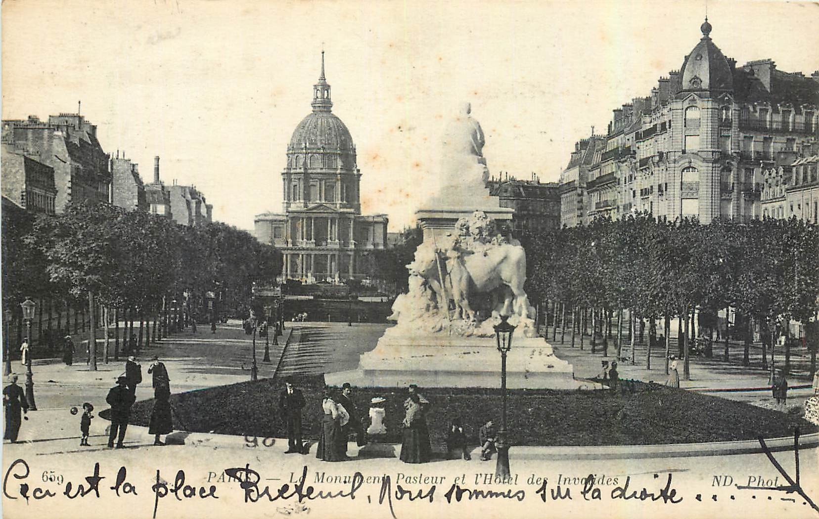 CPA Paris Le Monument Pasteur et l'Hotel des Invalides